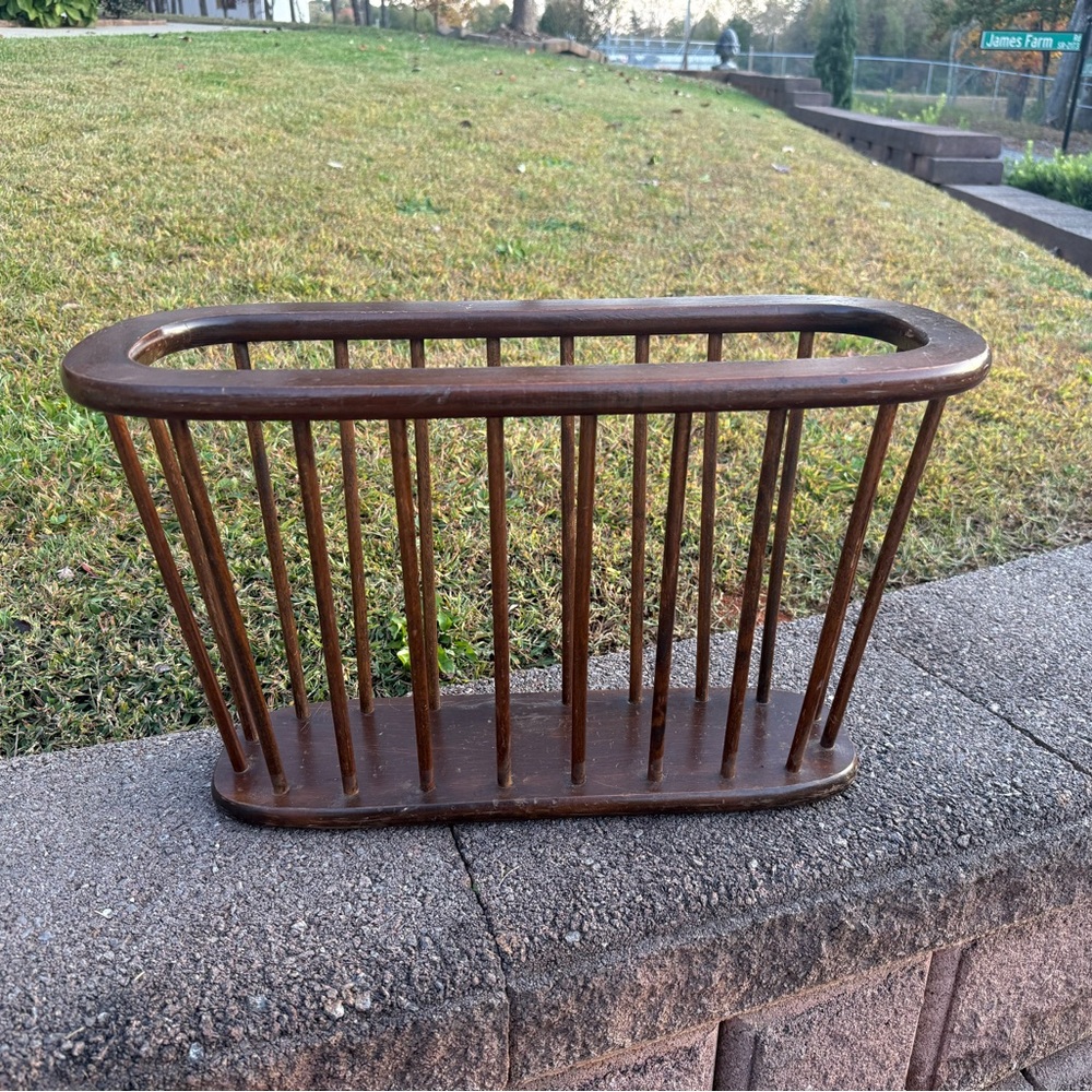 Elegant Cornwall Brown Magazine Holder